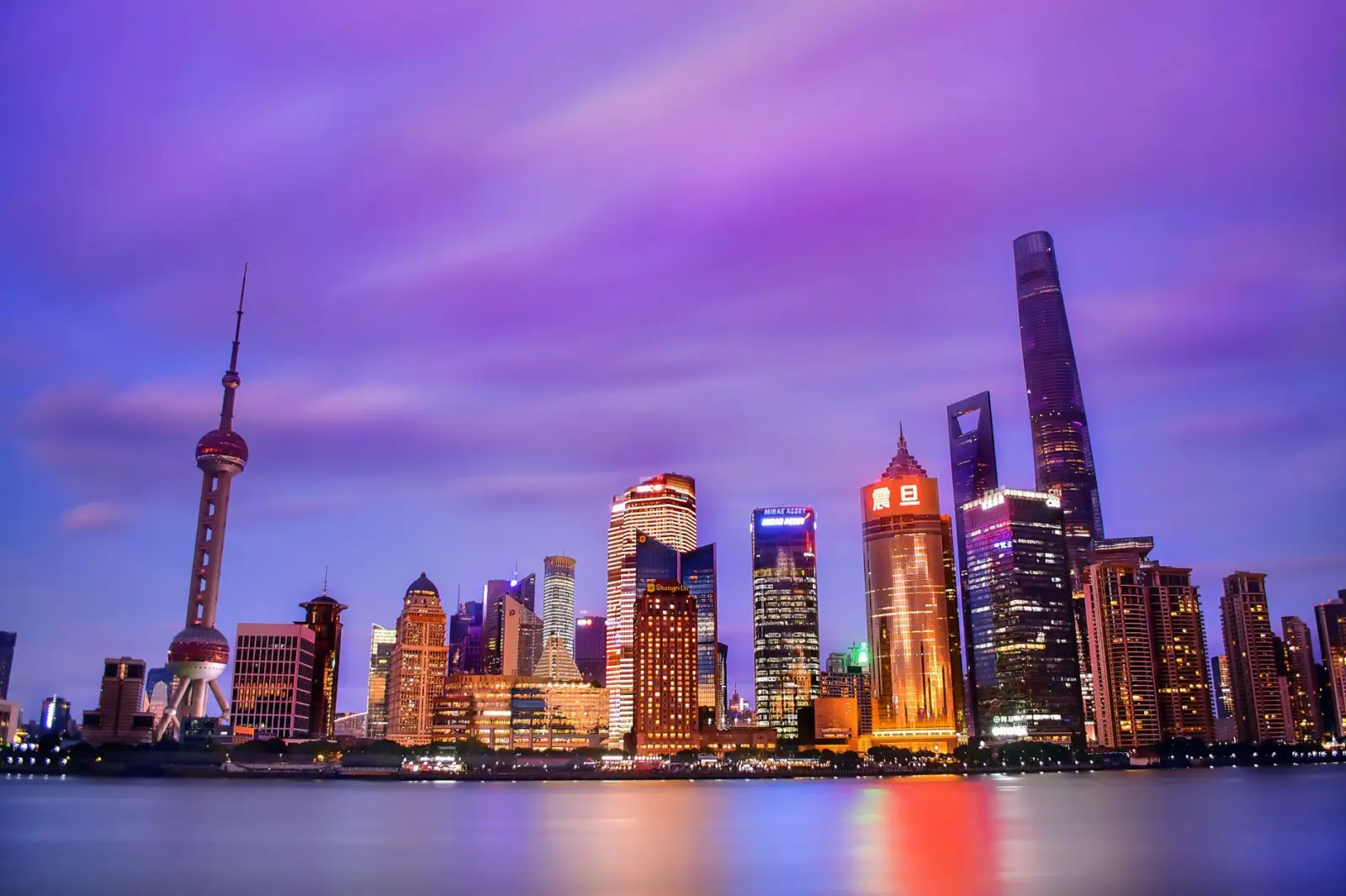 济南速特数控设备加工中心精度提升技术解析
